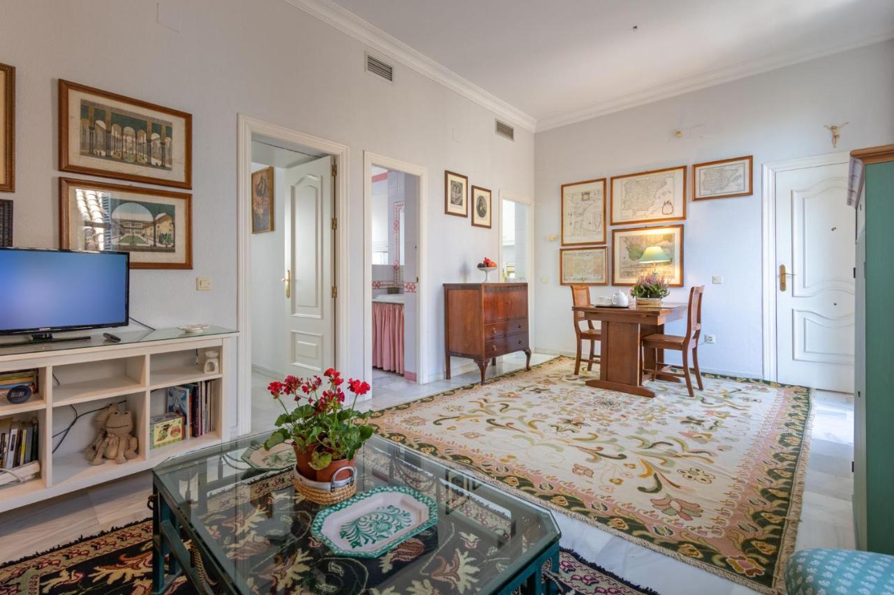 Holiday Apartment, 2 Pax, Historical Center Σεβίλλη Εξωτερικό φωτογραφία
