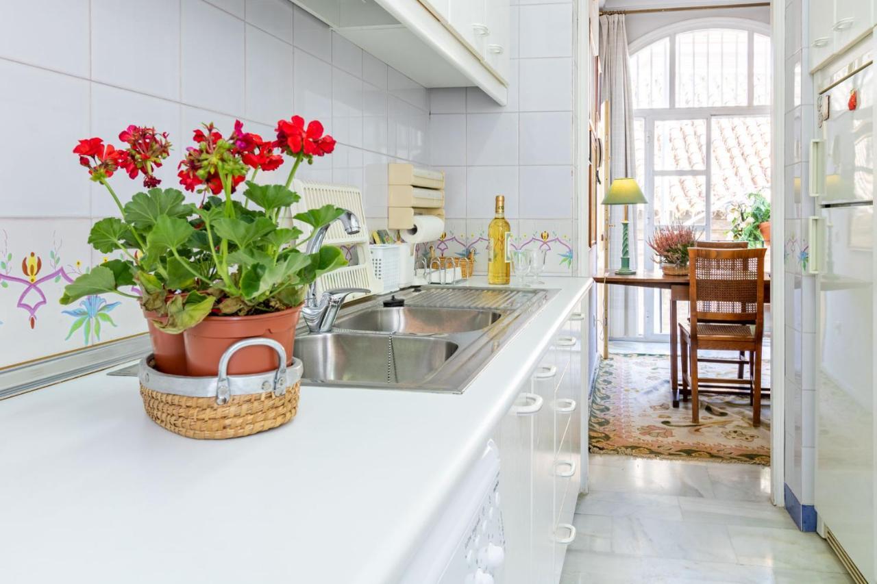 Holiday Apartment, 2 Pax, Historical Center Σεβίλλη Εξωτερικό φωτογραφία