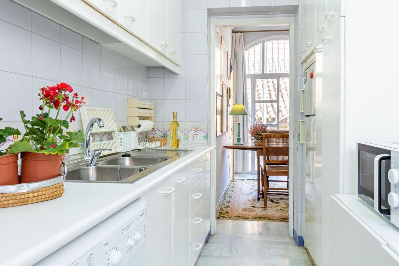 Holiday Apartment, 2 Pax, Historical Center Σεβίλλη Εξωτερικό φωτογραφία